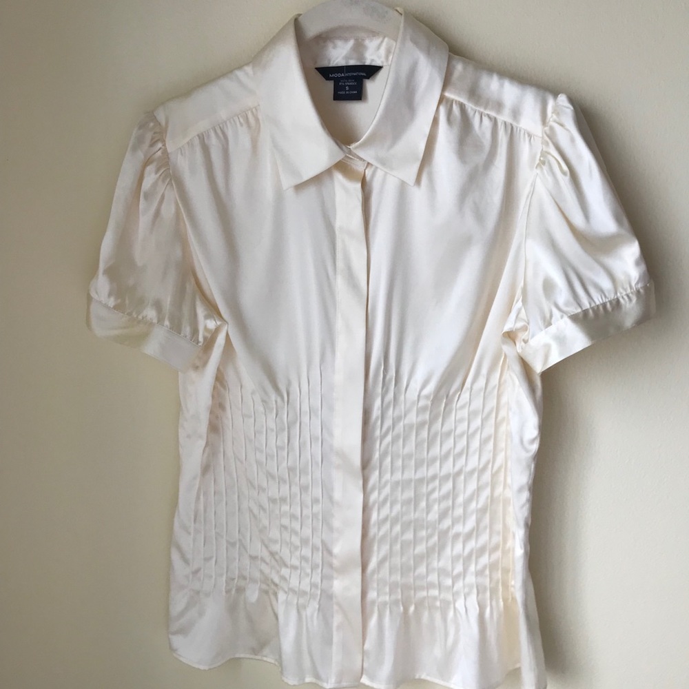 Moda International silk blouse S